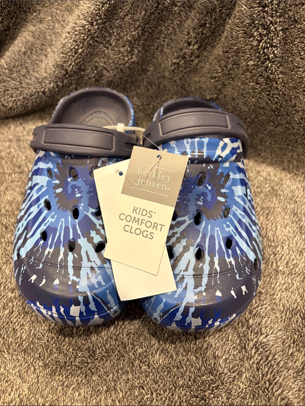 Berkley Jensen Kids' Blue Tie-Dye Comfort Clogs